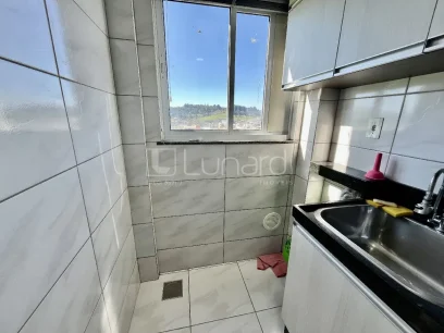 Foto Apartamento com 2 Dormitórios