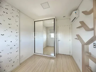 Foto Apartamento com 3 Dormitórios