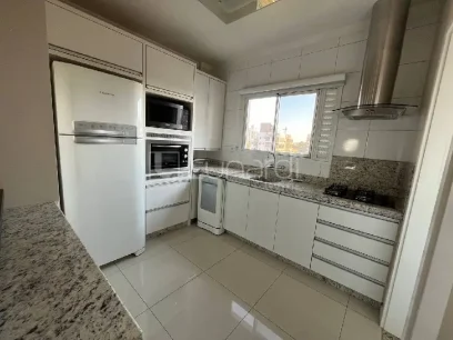 Foto Apartamento com 2 Dormitórios