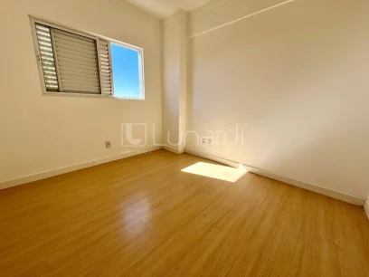 Foto Apartamento com 3 Dormitórios