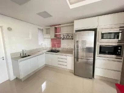 Foto Apartamento com 2 Dormitórios