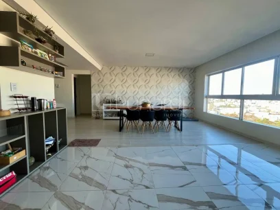 Foto Apartamento com 2 Dormitórios