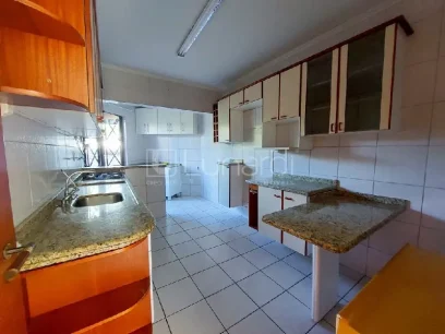 Foto Apartamento com 3 Dormitórios