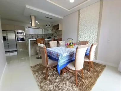 Foto Casa com 2 Dormitórios