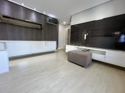 Foto Apartamento com 3 Dormitórios