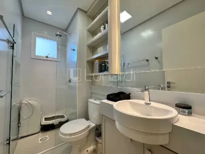 Foto Apartamento com 2 Dormitórios