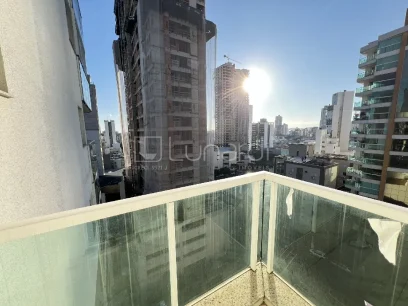 Foto Apartamento com 3 Suítes