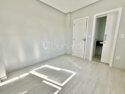 Foto Apartamento com 3 Dormitórios