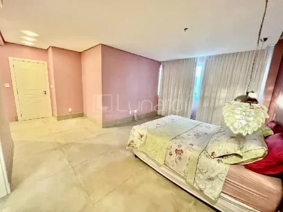 Foto Apartamento com 3 Suítes