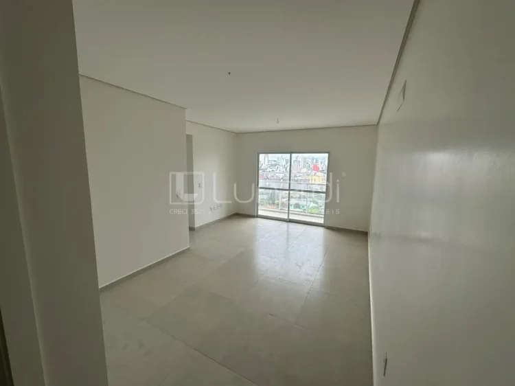 Apartamento com 3 Dormitórios