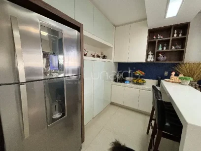 Foto Apartamento com 3 Suítes