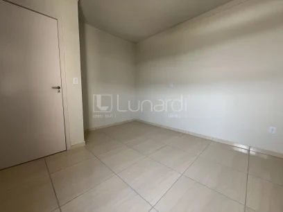 Foto Apartamento com 2 Dormitórios