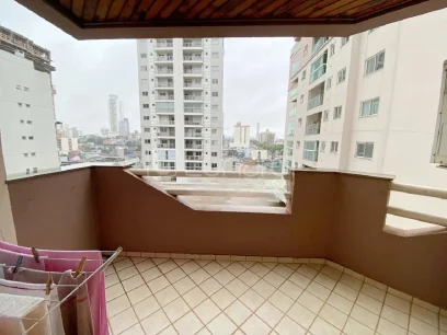 Foto Apartamento com 2 Dormitórios