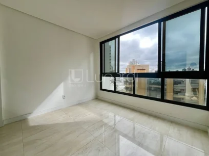 Foto Apartamento com 3 Suítes