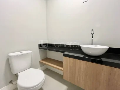 Foto Apartamento com 2 Suítes