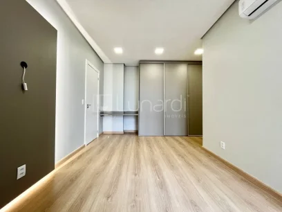 Foto Apartamento com 2 Suítes