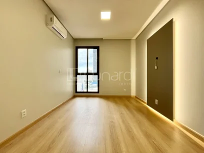 Foto Apartamento com 2 Suítes