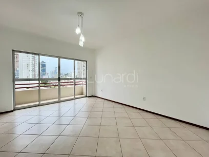 Foto Apartamento com 2 Dormitórios