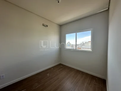 Foto Apartamento com 2 Dormitórios