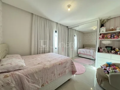 Foto Apartamento com 2 Suítes