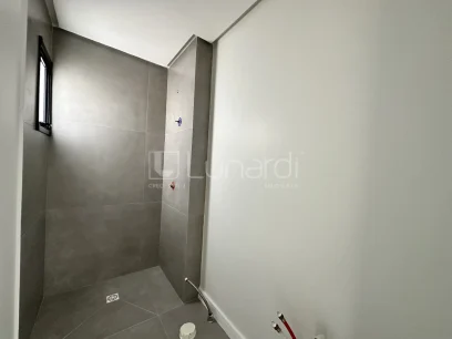 Foto Apartamento com 2 Dormitórios