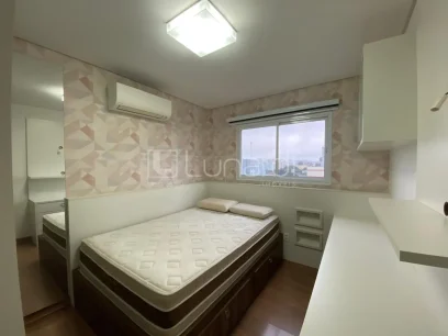 Foto Apartamento com 4 Dormitórios