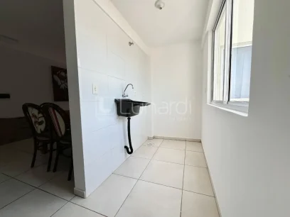 Foto Apartamento com 2 Dormitórios