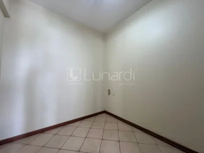 Foto Apartamento com 4 Dormitórios