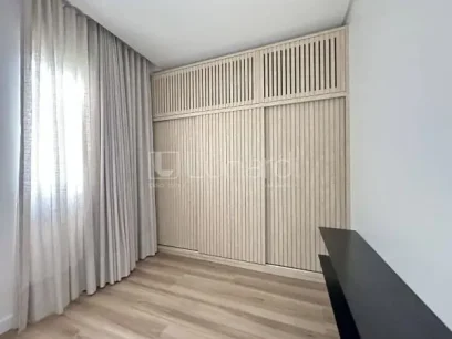 Foto Apartamento com 2 Dormitórios