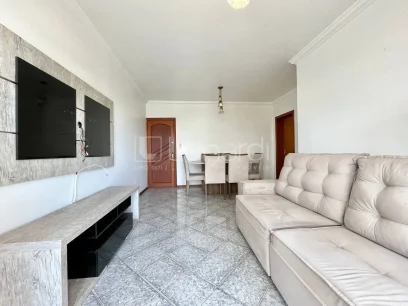 Foto Apartamento com 2 Dormitórios