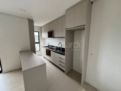 Foto Apartamento com 2 Dormitórios