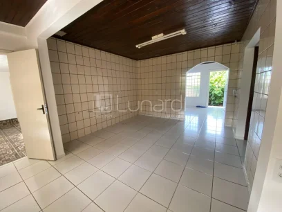 Foto Casa com 4 Dormitórios