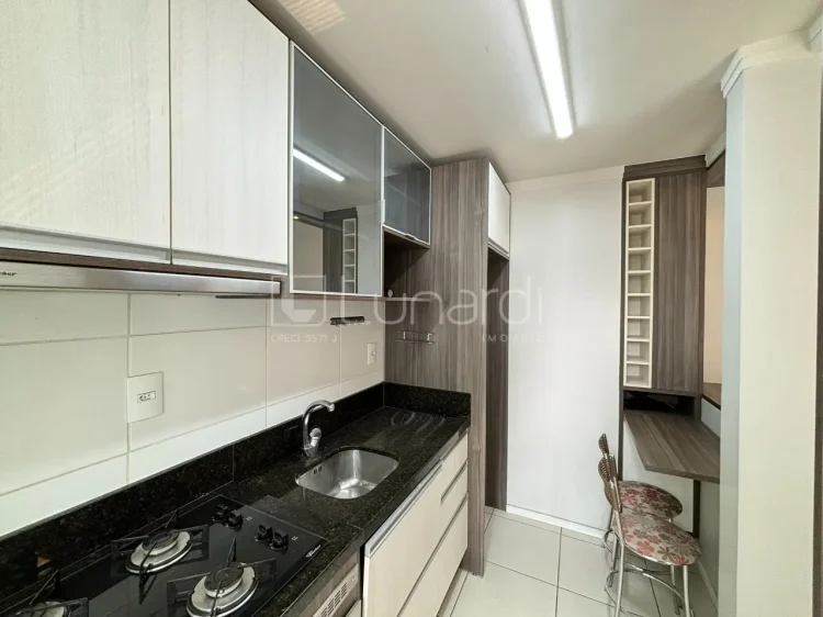 Apartamento com 2 Dormitórios