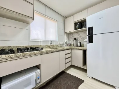 Foto Apartamento com 2 Dormitórios