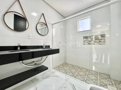 Foto Apartamento com 3 Dormitórios