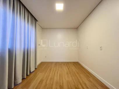 Foto Apartamento com 2 Dormitórios