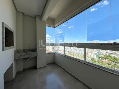 Apartamento com 3 Dormitórios