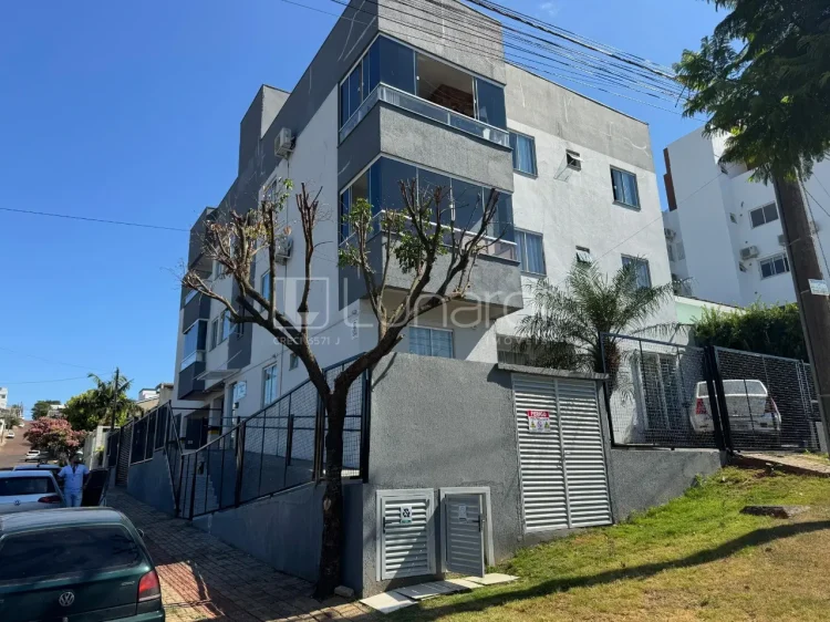 Apartamento com 3 Dormitórios