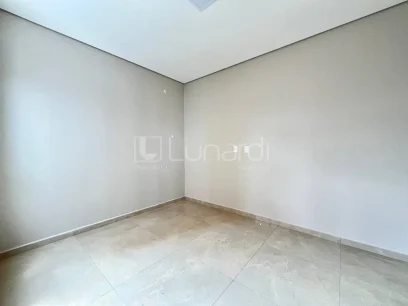 Foto Casa com 2 Dormitórios