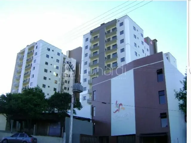 Apartamento com 2 Dormitórios