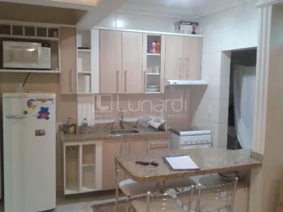 Apartamento com 1 Dormitório