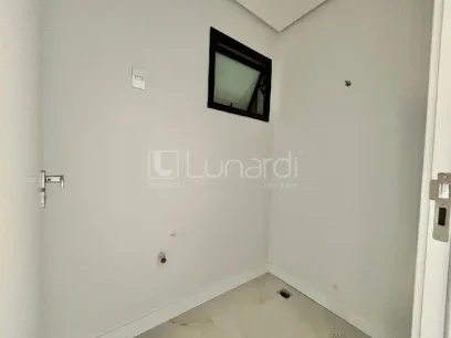 Foto Apartamento com 3 Suítes