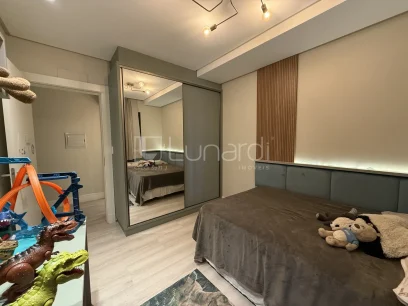 Foto Apartamento com 3 Dormitórios