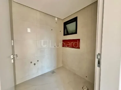 Foto Apartamento com 3 Suítes