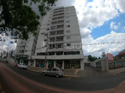 Apartamento com 3 Dormitórios