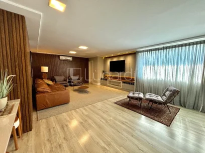 Foto Apartamento com 3 Suítes