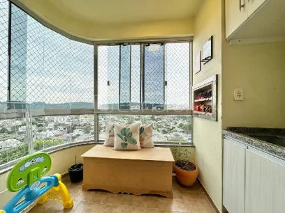 Apartamento com 2 Dormitórios