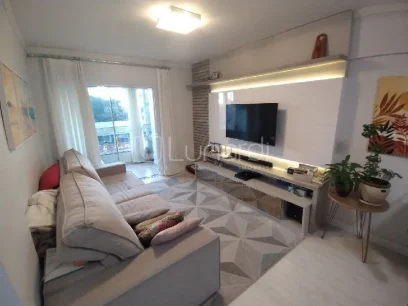 Apartamento com 2 Dormitórios