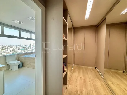 Foto Apartamento com 3 Suítes