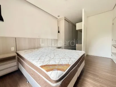 Foto Apartamento com 2 Dormitórios